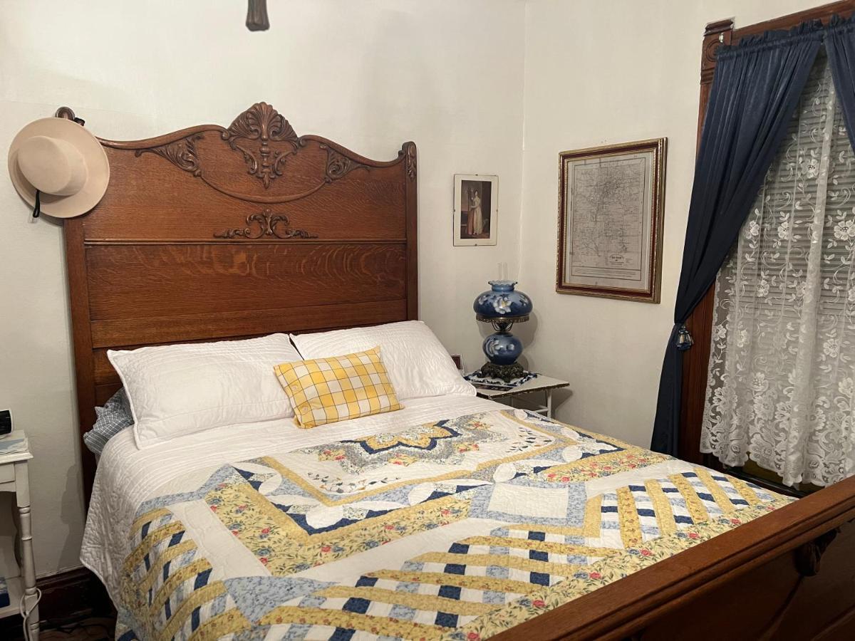 Bed And Breakfast Hearts Desire Raton Ngoại thất bức ảnh